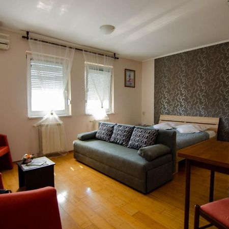 Apartman Ivana Leilighet Subotica Eksteriør bilde